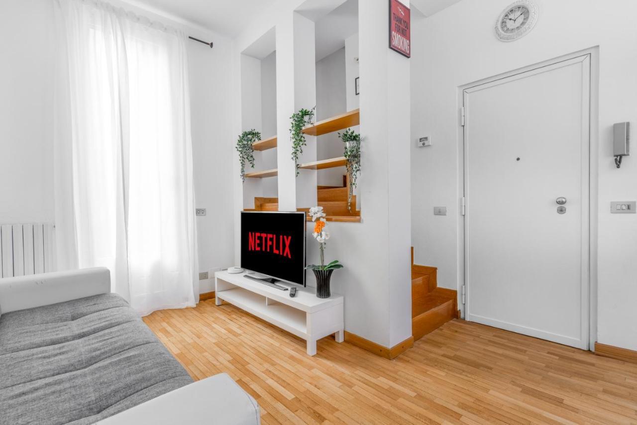Duomo 7 Minuti Exclusive Apartment Vercelli Mailand Exterior foto