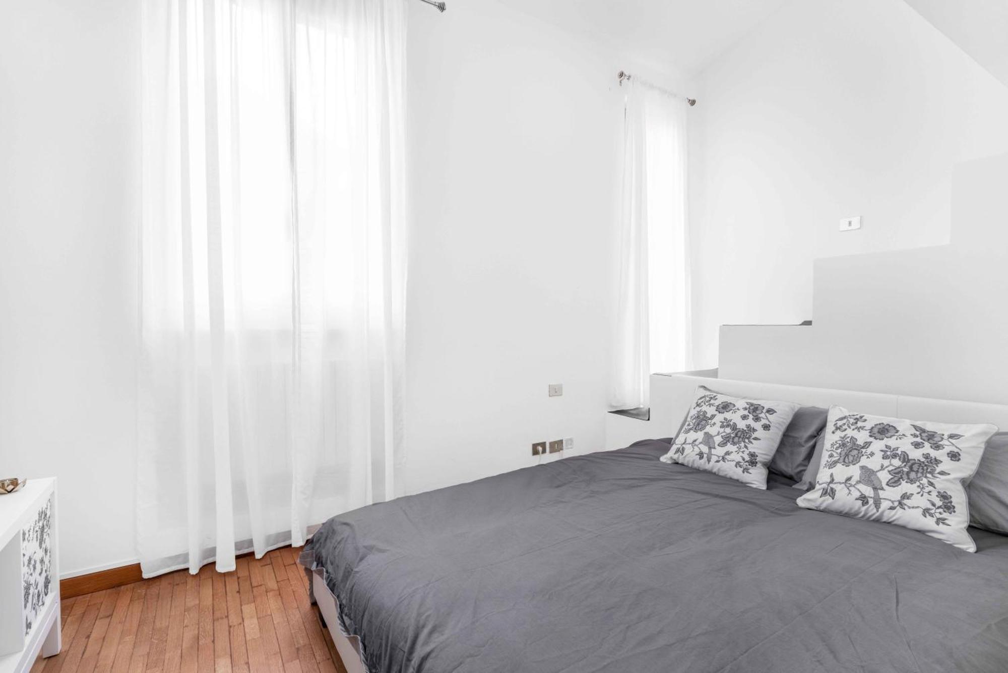 Duomo 7 Minuti Exclusive Apartment Vercelli Mailand Exterior foto